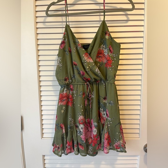 Trixxi Olive Floral Romper - Picture 1 of 8